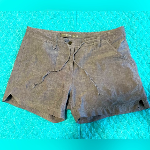 RARE Icebreaker Shasta Shorts Merino Wool/Cotton Hiking Outdoor Exercise - Picture 1 of 4